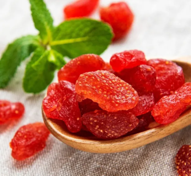Dried strawberries 100 g